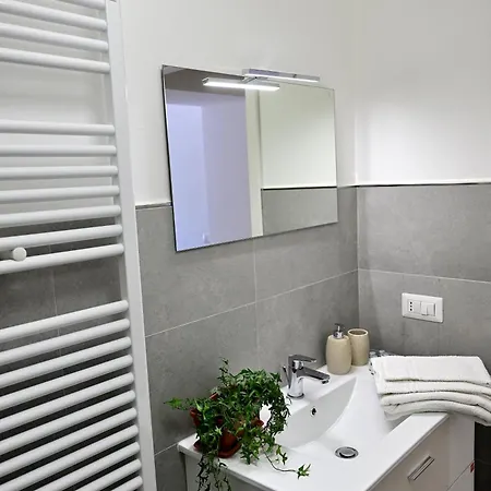 דירה At Colosseo רומא